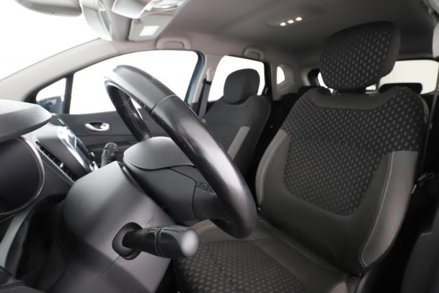 Renault Captur image 2