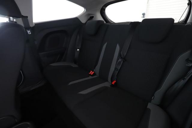 Ford Fiesta image 8
