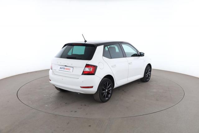 Skoda Fabia image 6