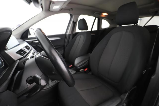 Bmw X1 image 2