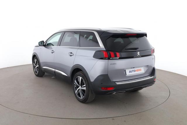 Peugeot 5008 image 1