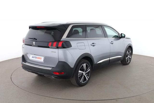 Peugeot 5008 image 6