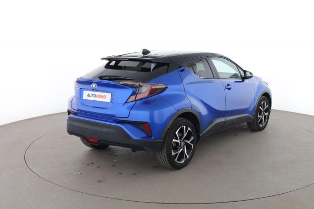 Toyota C-Hr image 8