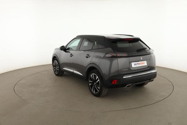 Peugeot 2008 image 2