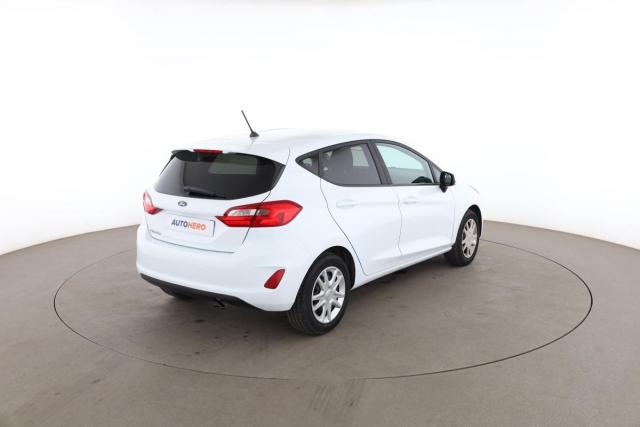 Ford Fiesta image 9