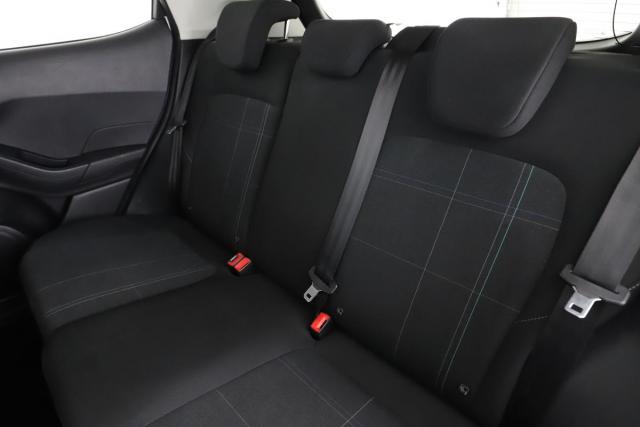 Ford Fiesta image 8