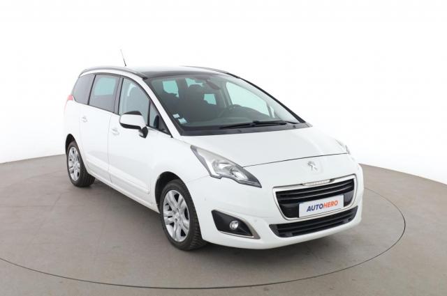 Peugeot 5008 image 8