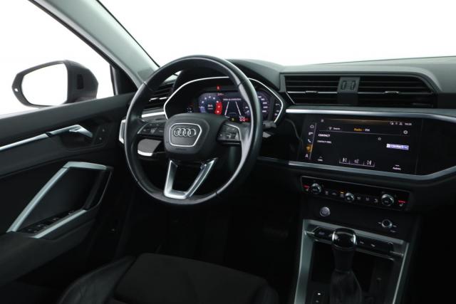 Audi Q3 image 2