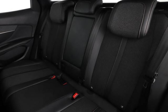 Peugeot 3008 image 4