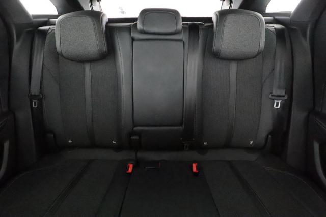 Peugeot 3008 image 9