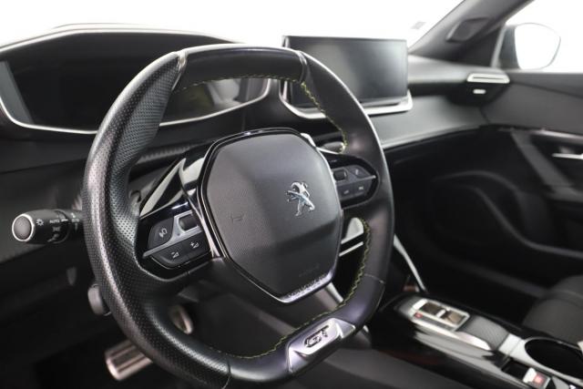 Peugeot 2008 image 7