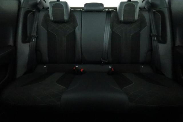 Peugeot 2008 image 5