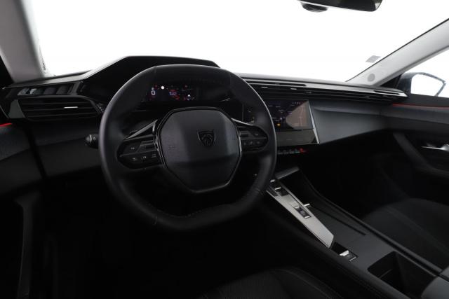 Peugeot 308 image 2