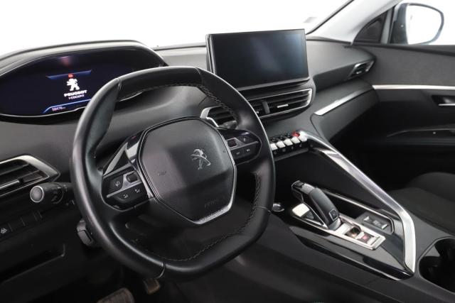 Peugeot 5008 image 2