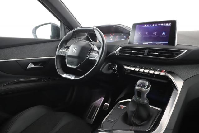 Peugeot 3008 image 1
