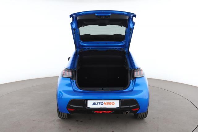 Peugeot 208 image 5