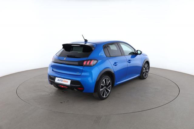 Peugeot 208 image 3