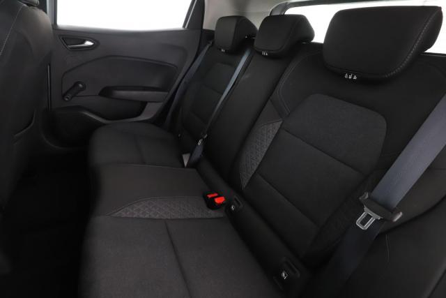Renault Clio image 9