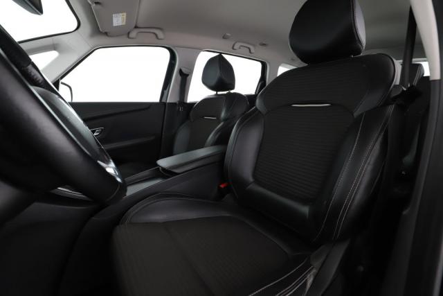 Renault Grand Scénic image 8