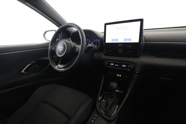 Toyota Yaris image 8