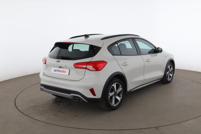 Ford Focus image 5