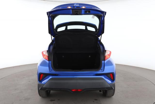 Toyota C-Hr image 6