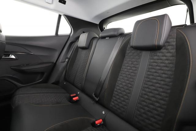 Peugeot 2008 image 3