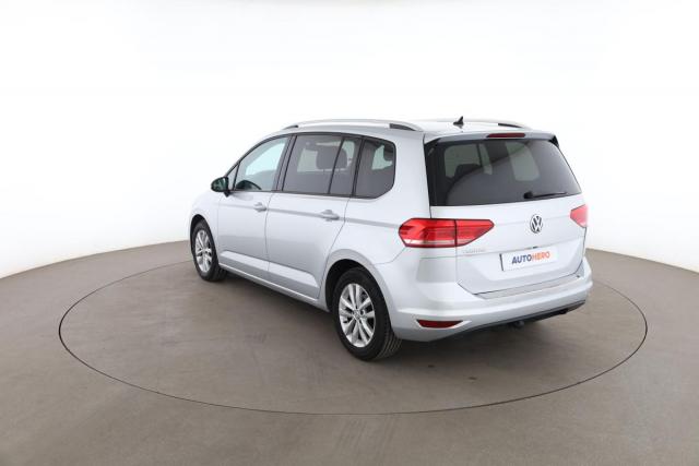 Volkswagen Touran image 5