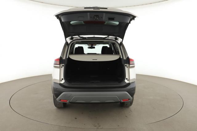 Nissan X-Trail image 2