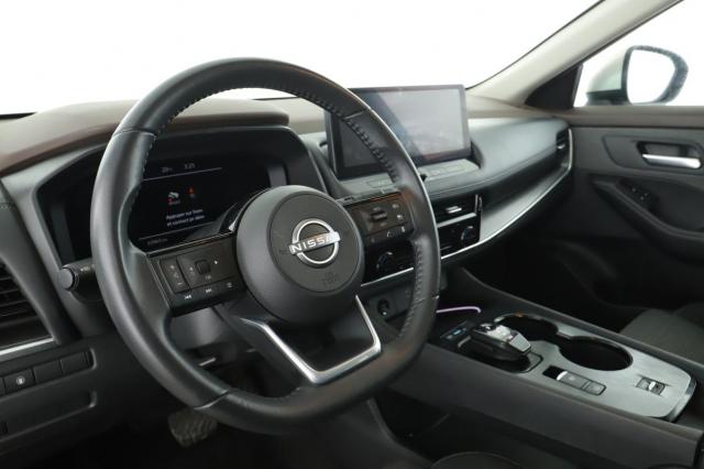 Nissan X-Trail image 9