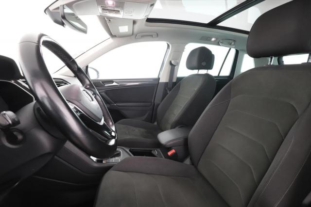 Volkswagen Tiguan image 6