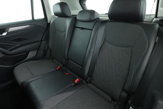 Volkswagen Tiguan image 7