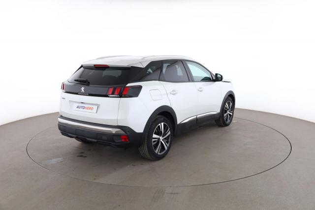 Peugeot 3008 image 2