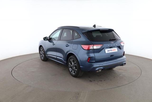 Ford Kuga image 1
