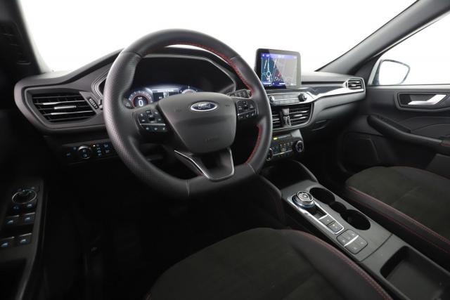 Ford Kuga image 4