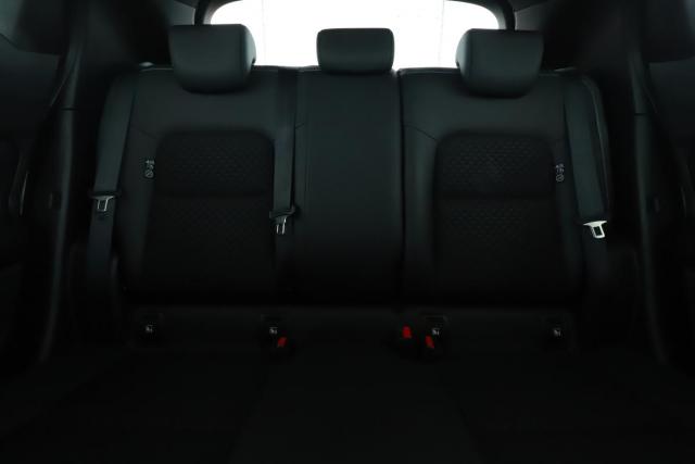 Nissan Juke image 3
