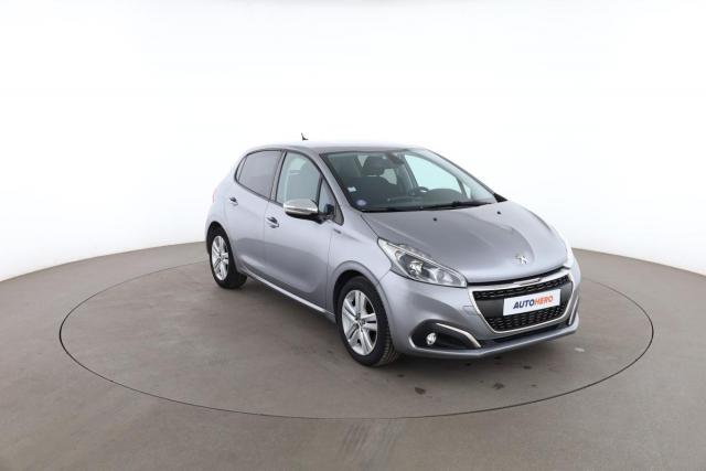 Peugeot 208 image 7