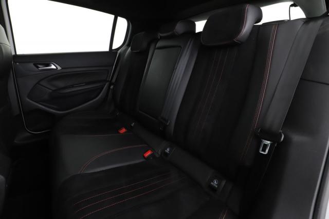 Peugeot 308 image 7