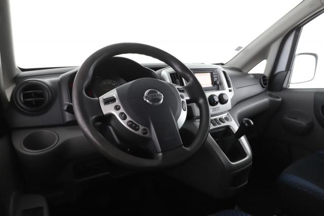 Nissan Evalia image 2