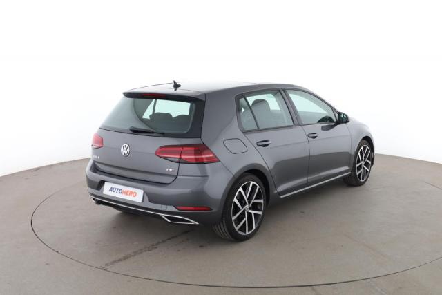 Volkswagen Golf image 2