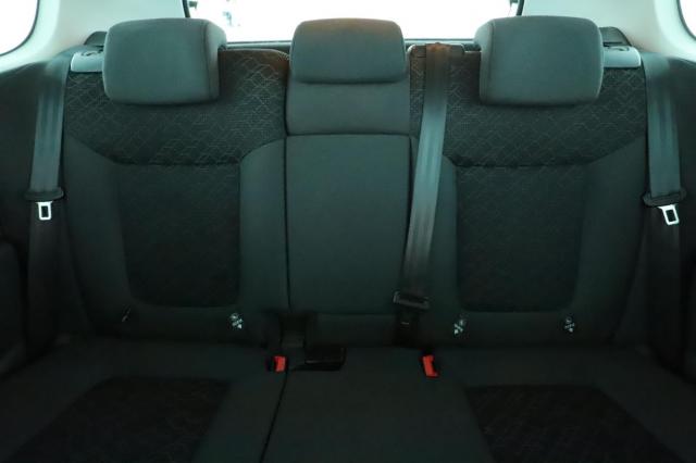 Peugeot 3008 image 2