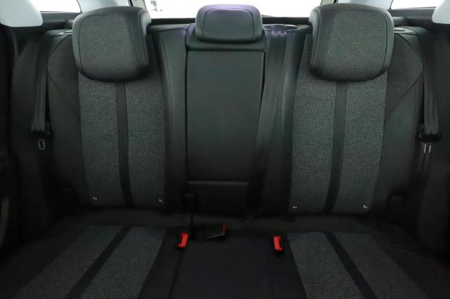 Peugeot 3008 image 9