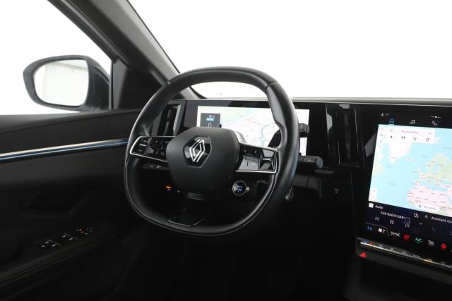Renault Mégane E-Tech image 9