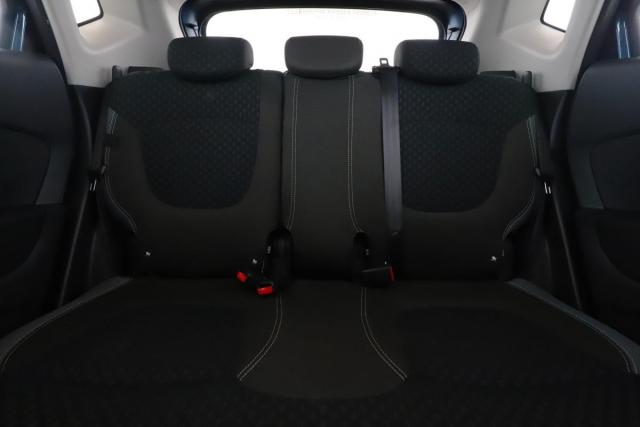 Renault Captur image 2