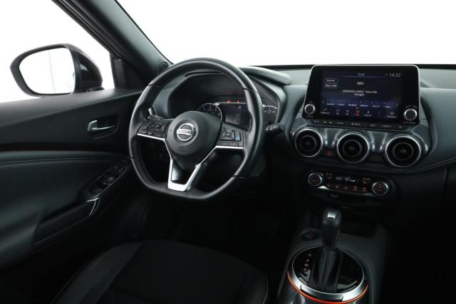 Nissan Juke image 9