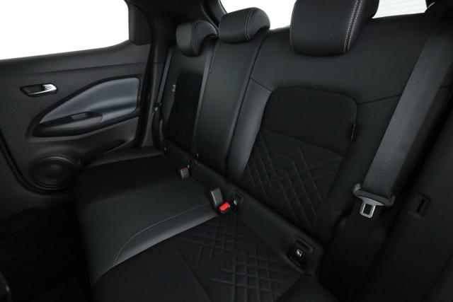 Nissan Juke image 7