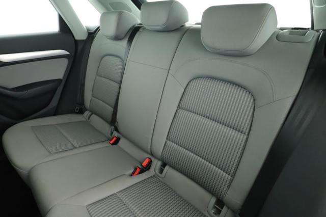 Audi Q3 image 9