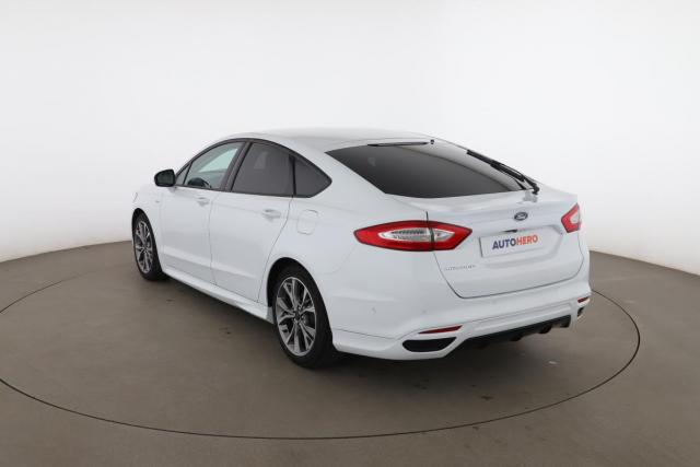 Ford Mondeo image 4