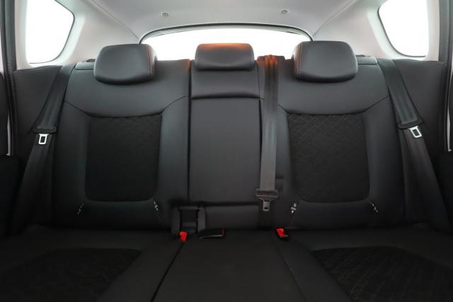 Peugeot 3008 image 8