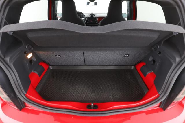 Volkswagen Up! image 7